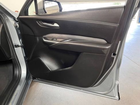 Used 2024 Cadillac XT4 Premium Luxury FWD image 12