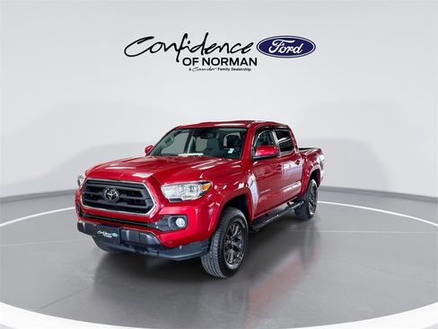 Used 2021 Toyota Tacoma SR5 image 3