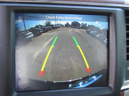 Used 2018 RAM 1500 Laramie w/ Convenience Group image 16