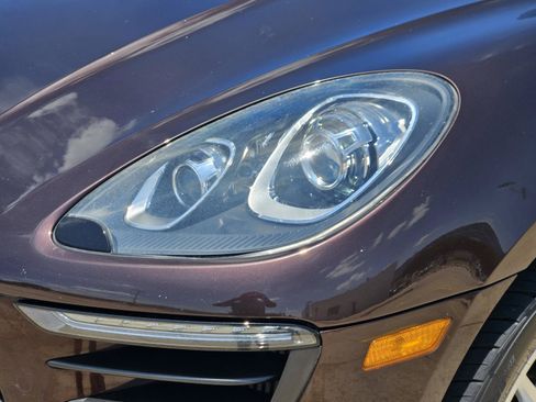 Used 2018 Porsche Macan S AWD/4WD image 25