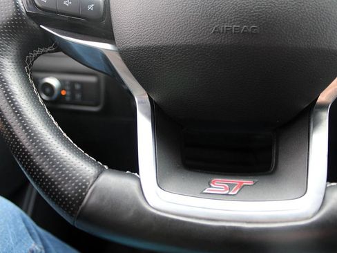 Used 2021 Ford Explorer ST w/ Equipment Group 401A image 19