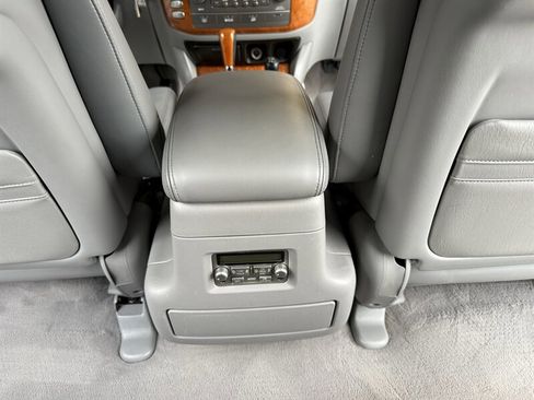 Used 2005 Lexus LX 470 4WD image 74