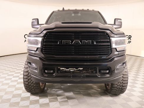 Used 2023 RAM 2500 Laramie w/ Night Edition AWD/4WD image 10
