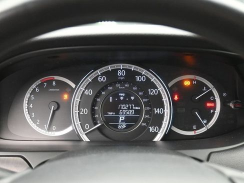 Used 2013 Honda Accord EX-L image 9