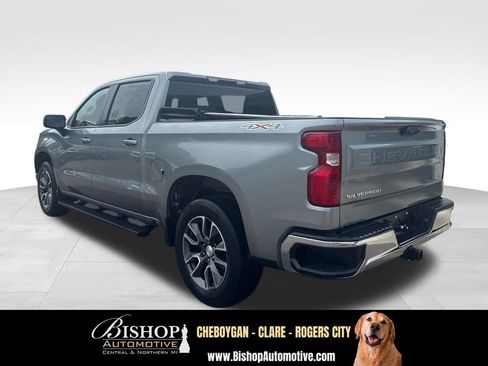 Used 2023 Chevrolet Silverado 1500 LT AWD/4WD image 9