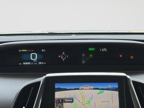 Used 2022 Toyota Prius Prime XLE FWD image 30