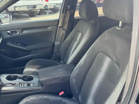 Used 2022 Honda Civic Sport image 4