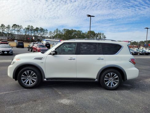 Used 2019 Nissan Armada SL w/ Premium Package image 3