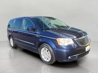 Used 2014 Chrysler Town & Country Touring FWD video 1