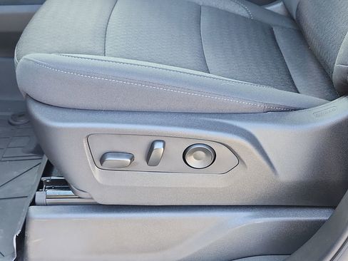 New 2025 Chevrolet Silverado 1500 RST w/ Convenience Package II image 18