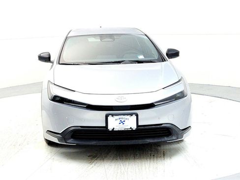 New 2026 Toyota Prius LE image 8