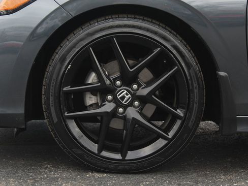 Used 2024 Honda Civic Sport image 28