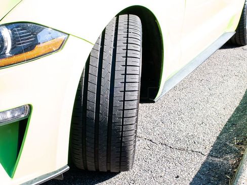 Used 2020 Ford Mustang Coupe image 9