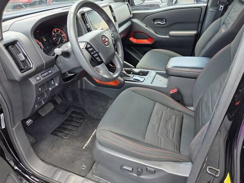 Used 2025 Nissan Frontier Pro-X w/ Pro Convenience Package RWD image 9
