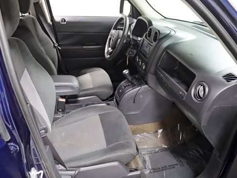 Used 2015 Jeep Patriot Sport w/ Power Value Group image 23