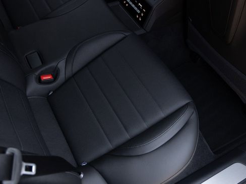 New 2026 Porsche Panamera 4 image 37