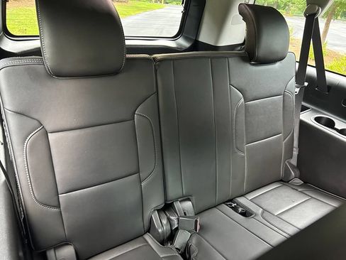 Used 2019 GMC Yukon XL Denali w/ Denali Ultimate Package AWD/4WD image 48