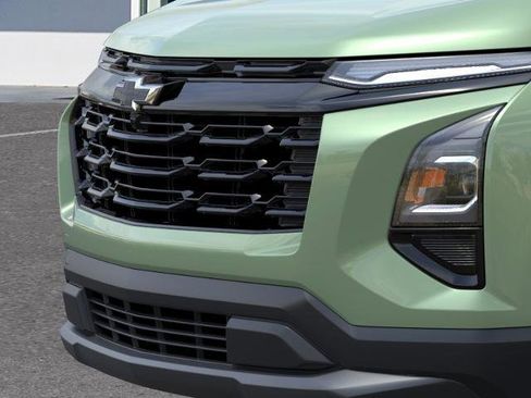 New 2026 Chevrolet Equinox LT w/ Midnight Edition FWD image 32