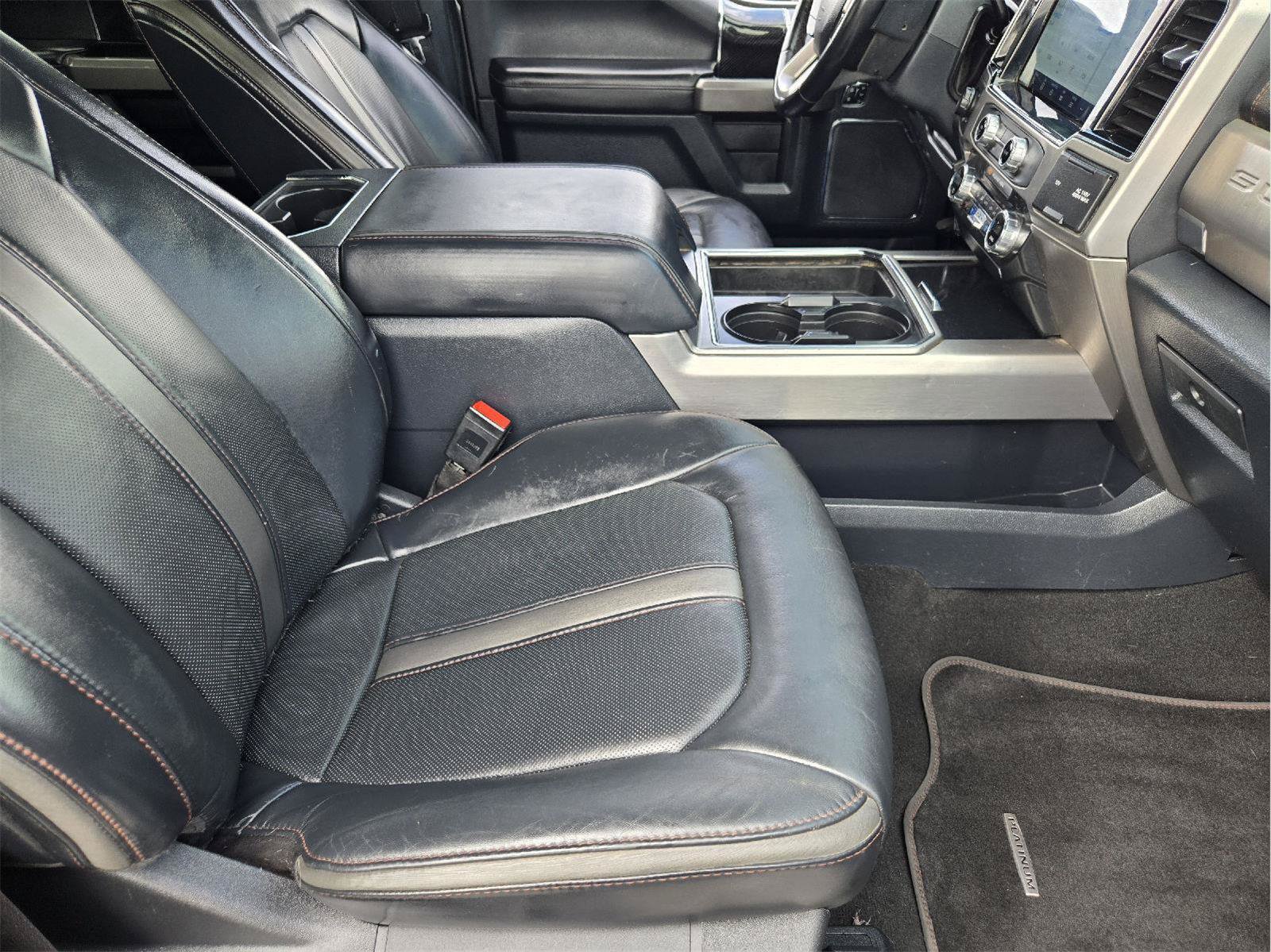 Used 2022 Ford F250 Platinum w/ FX4 Off-Road Package AWD/4WD image 14