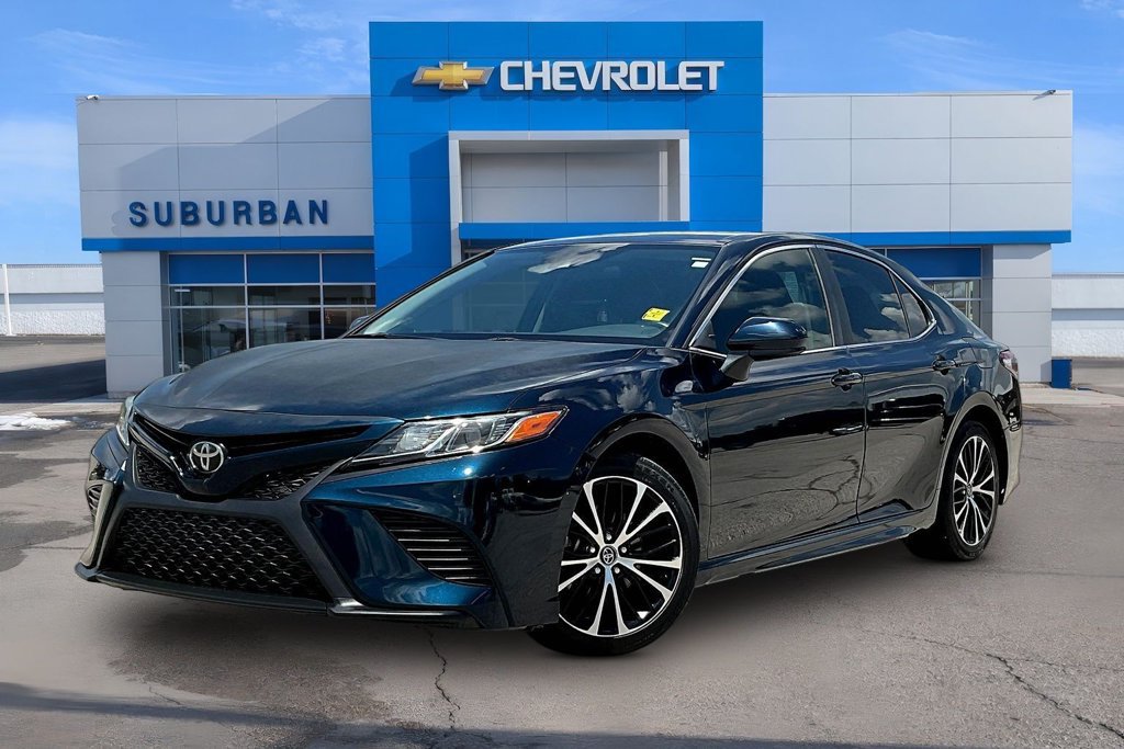 Used 2019 Toyota Camry SE FWD image 1