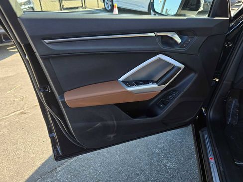 Used 2024 Audi Q3 2.0T Premium w/ Convenience Package image 23