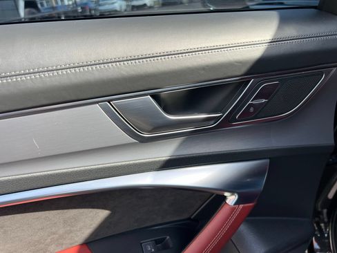Used 2020 Audi S6 Premium Plus w/ S Sport Package AWD/4WD image 45