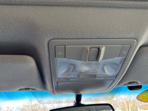 Used 2011 Toyota Avalon image 27