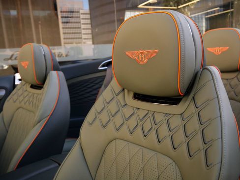 New 2026 Bentley Continental GTC AWD/4WD image 15