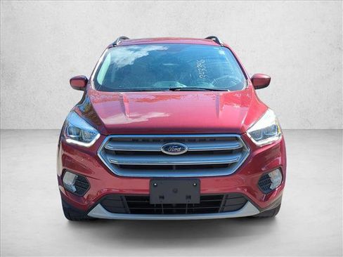 Used 2019 Ford Escape SEL image 2