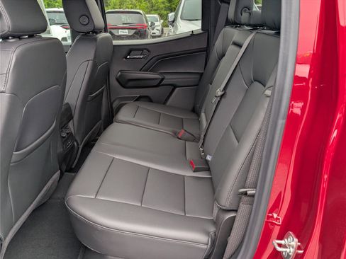 New 2026 Chevrolet Colorado LT w/ LT Convenience Package AWD/4WD image 9