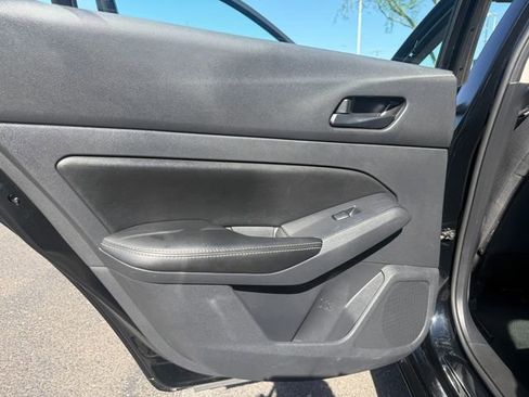Used 2025 Nissan Altima 2.5 SV FWD image 22