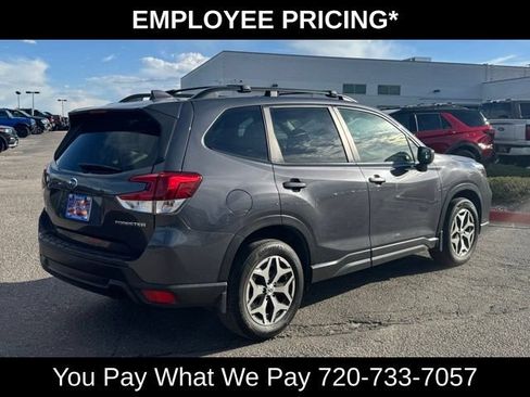 Used 2020 Subaru Forester Premium AWD/4WD image 6