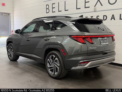 Used 2025 Hyundai Tucson Limited AWD/4WD image 6