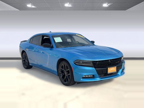 Used 2023 Dodge Charger SXT w/ Plus Group image 6