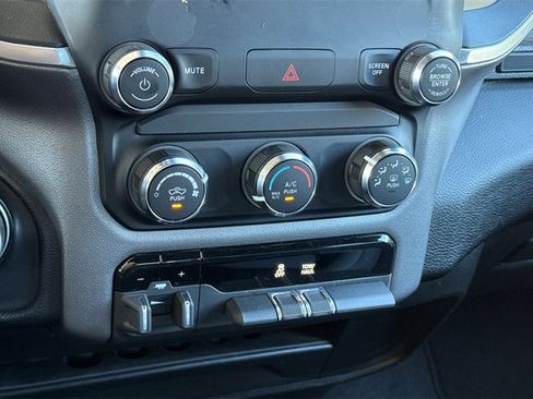 Used 2024 RAM 2500 Big Horn image 29