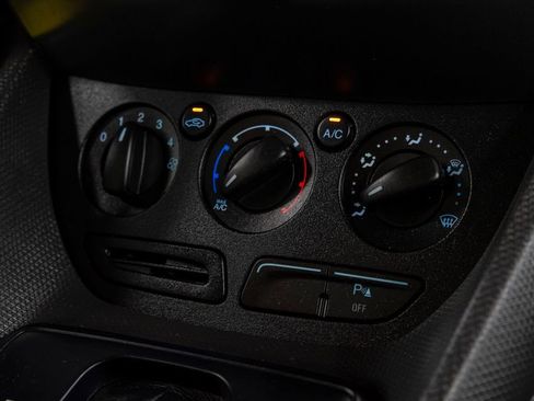 Used 2016 Ford Transit Connect XL FWD image 23