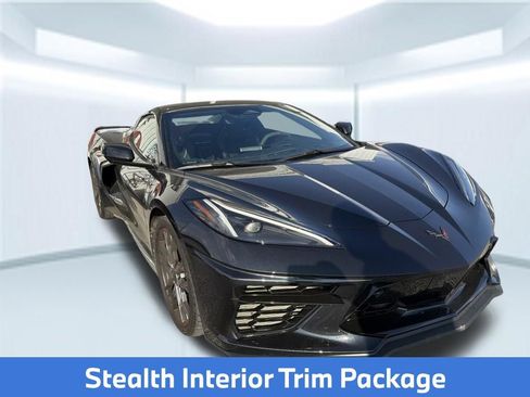 Used 2024 Chevrolet Corvette Stingray Premium Conv w/ Z51 Performance Package RWD image 6