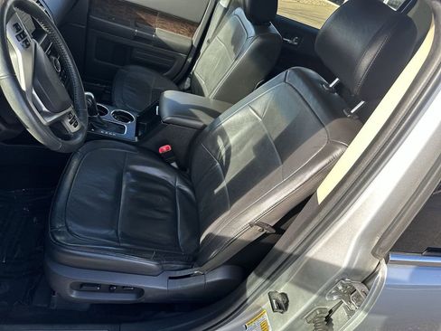 Used 2019 Ford Flex Limited image 13