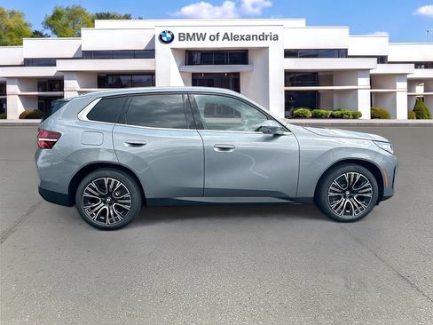 New 2026 BMW X3 xDrive30i w/ Premium Package AWD/4WD image 4