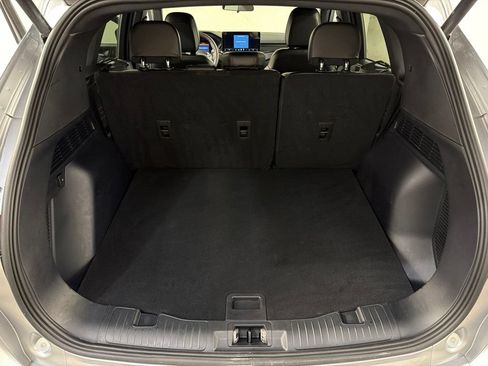 Certified 2024 Ford Escape ST-Line w/ Tech Pack #1 AWD/4WD image 32