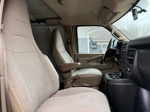 Used 2020 Chevrolet Express 2500 w/ Driver Convenience Package image 11