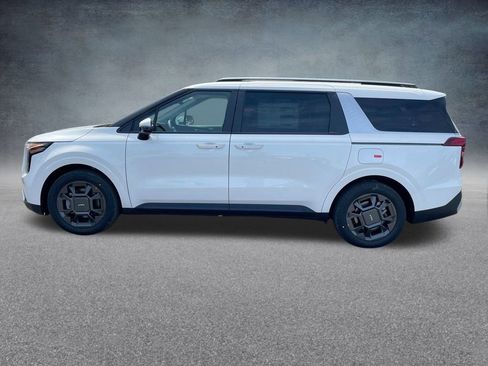 New 2026 Kia Carnival EX image 30