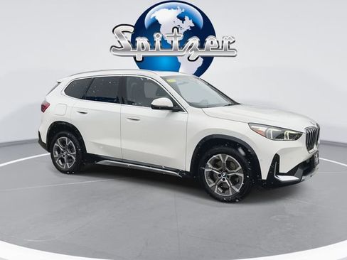 Used 2025 BMW X1 xDrive28i image 2