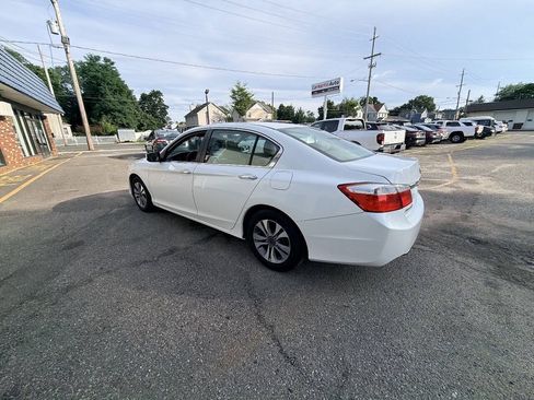 Used 2013 Honda Accord LX image 35