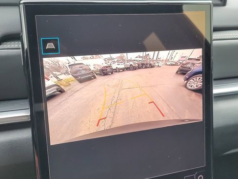 Used 2025 GMC Terrain Elevation image 13