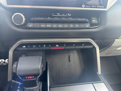 Used 2024 Toyota Sequoia SR5 w/ SR5 Premium Package AWD/4WD image 22