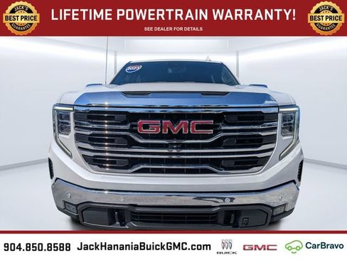 Used 2023 GMC Sierra 1500 SLT w/ SLT Premium Plus Package AWD/4WD image 7