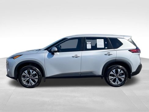 Used 2023 Nissan Rogue SV w/ SV Premium B Package FWD image 5