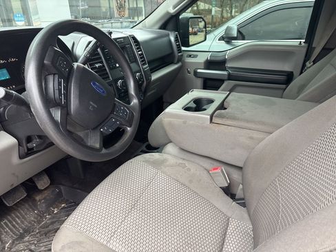 Used 2018 Ford F150 XLT image 11
