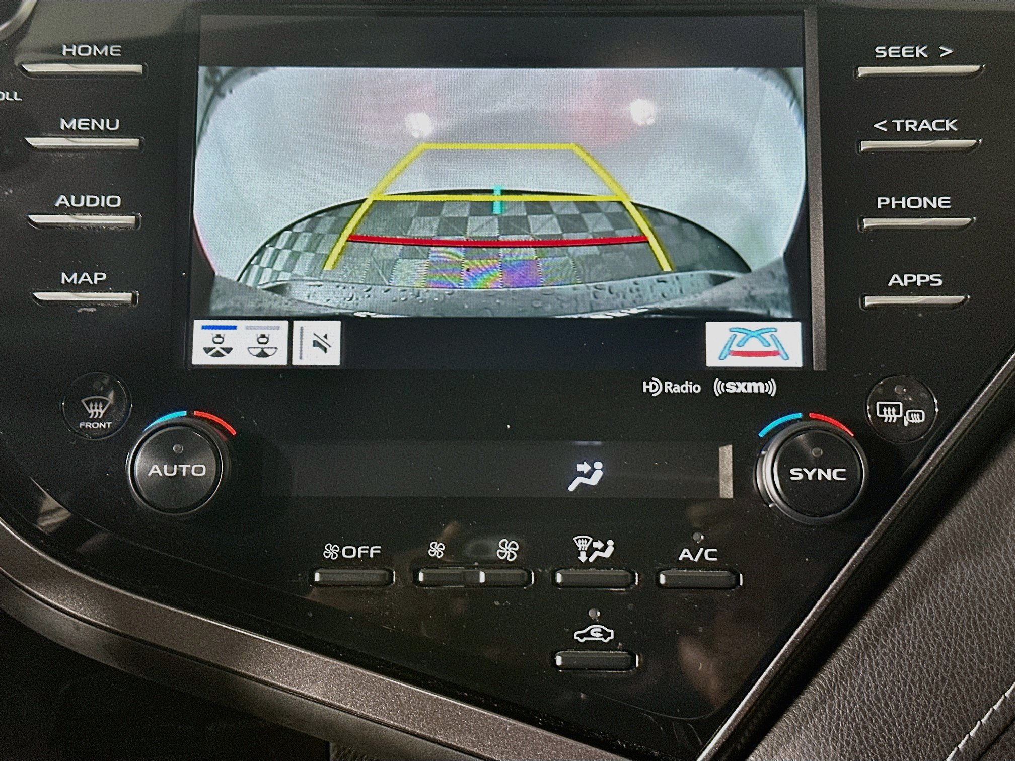 Used 2020 Toyota Camry XSE FWD image 25
